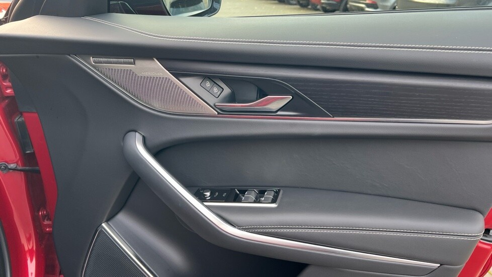 Used Jaguar F-Pace 2024 for sale - 76233939: Photo 39