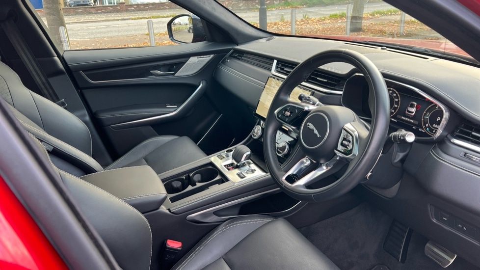 Used Jaguar F-Pace 2024 for sale - 76233939: Photo 41