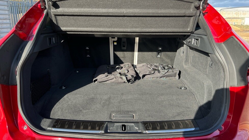 Used Jaguar F-Pace 2024 for sale - 76350733: Photo 10