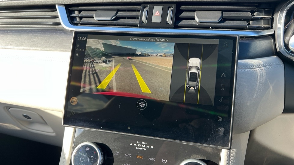 Used Jaguar F-Pace 2024 for sale - 76350733: Photo 12