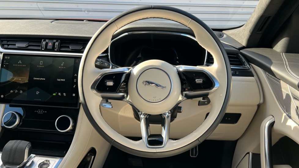 Used Jaguar F-Pace 2024 for sale - 76350733: Photo 15