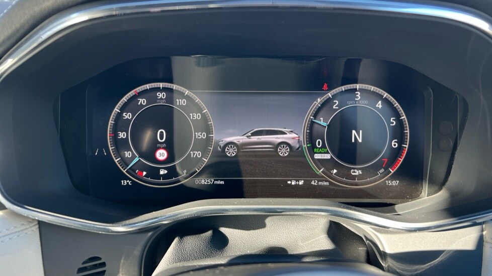 Used Jaguar F-Pace 2024 for sale - 76350733: Photo 16