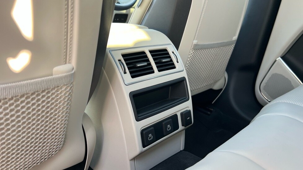 Used Jaguar F-Pace 2024 for sale - 76350733: Photo 18