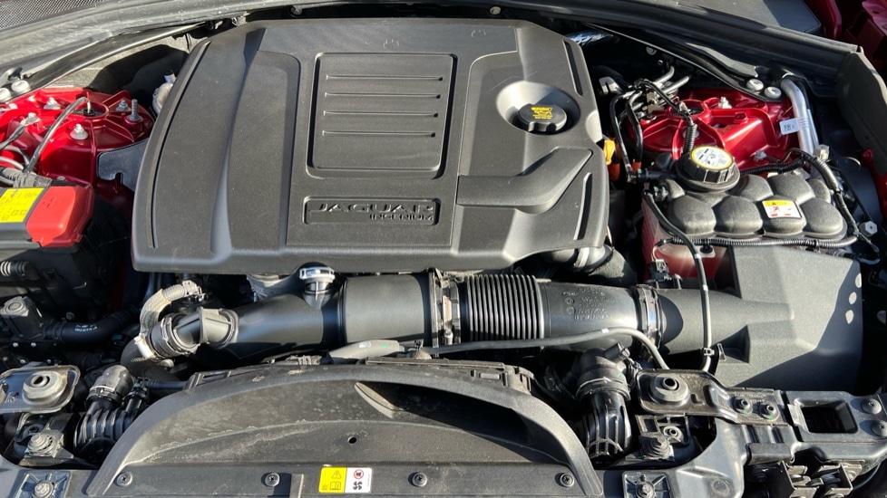 Used Jaguar F-Pace 2024 for sale - 76350733: Photo 34