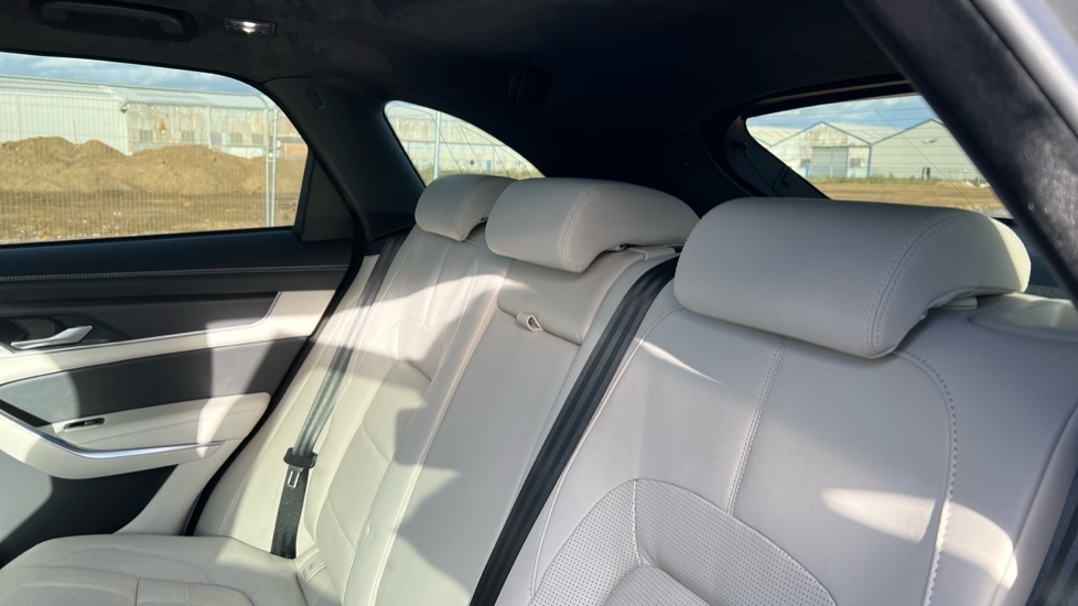 Used Jaguar F-Pace 2024 for sale - 76350733: Photo 44