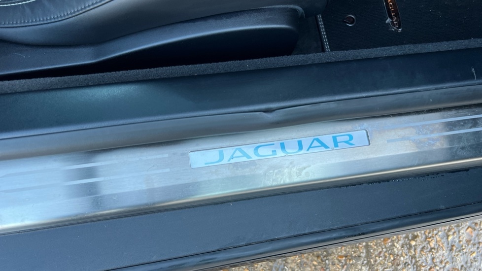 Used Jaguar F-Type 2022 for sale - 77063328: Photo 37