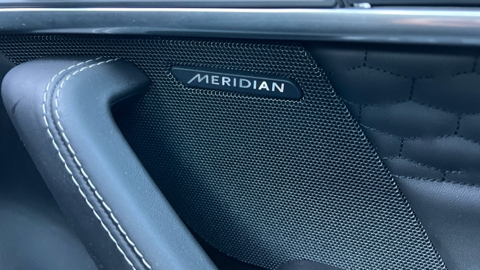 Used Jaguar F-Type 2022 for sale - 77063328: Photo 39