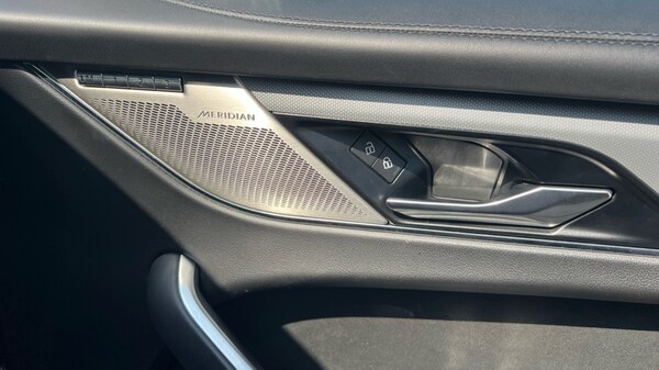 Used Jaguar F-Pace 2021 for sale - 75471818: Photo 39