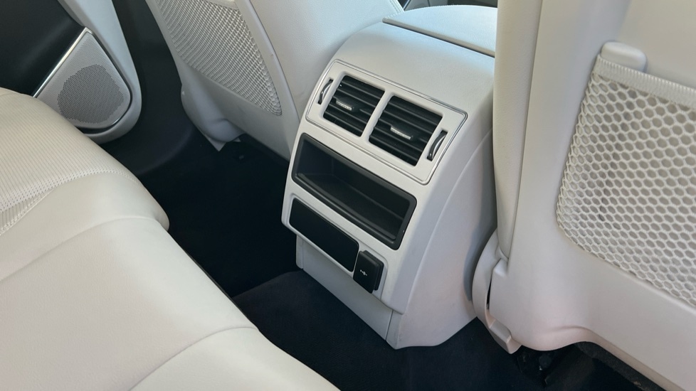 Used Jaguar F-Pace 2023 for sale - 76696557: Photo 18