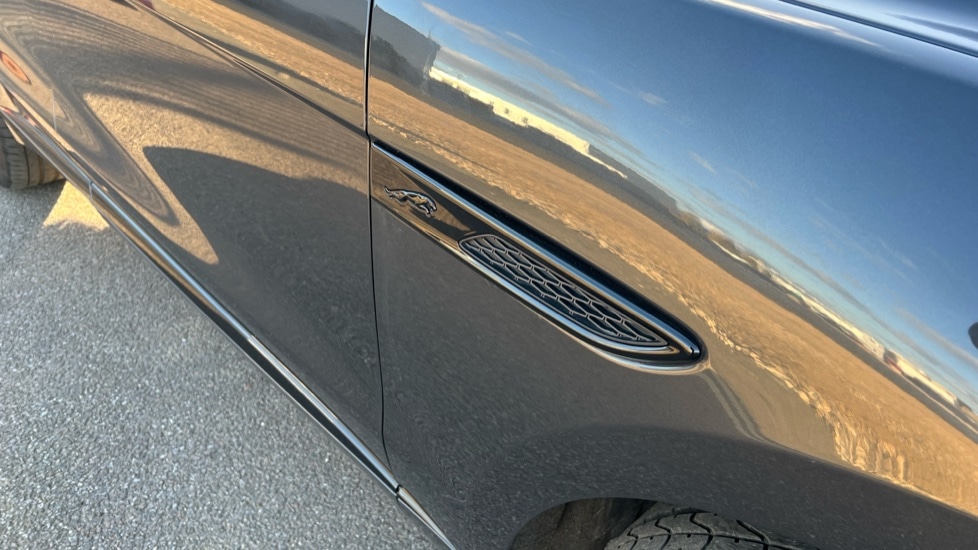 Used Jaguar F-Pace 2023 for sale - 76696557: Photo 21