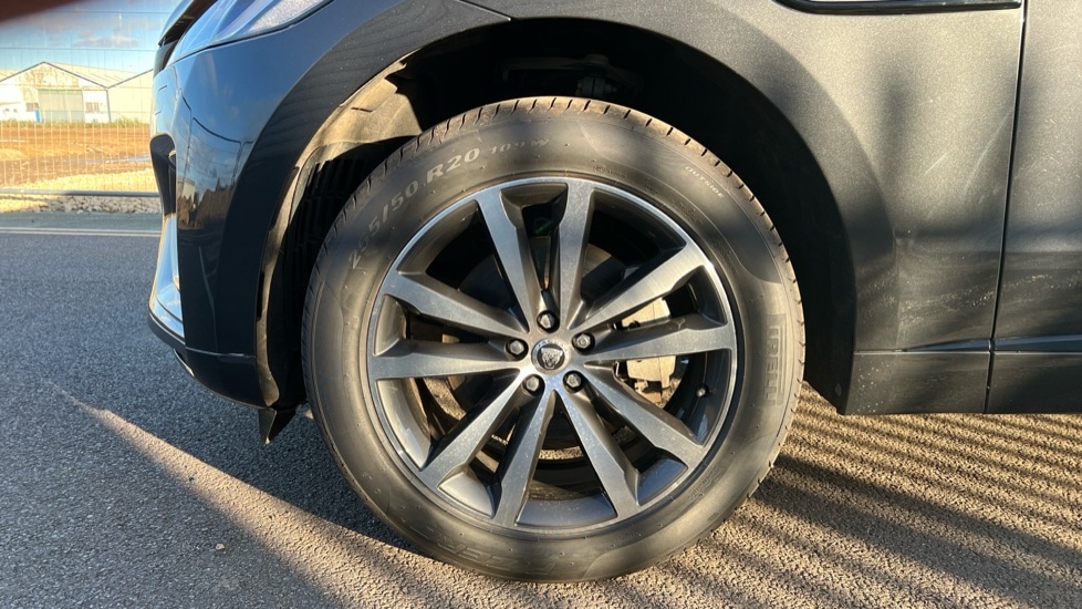 Used Jaguar F-Pace 2023 for sale - 76696557: Photo 28