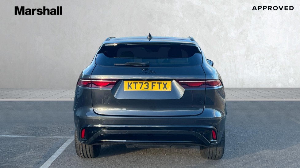 Used Jaguar F-Pace 2023 for sale - 76696557: Photo 6