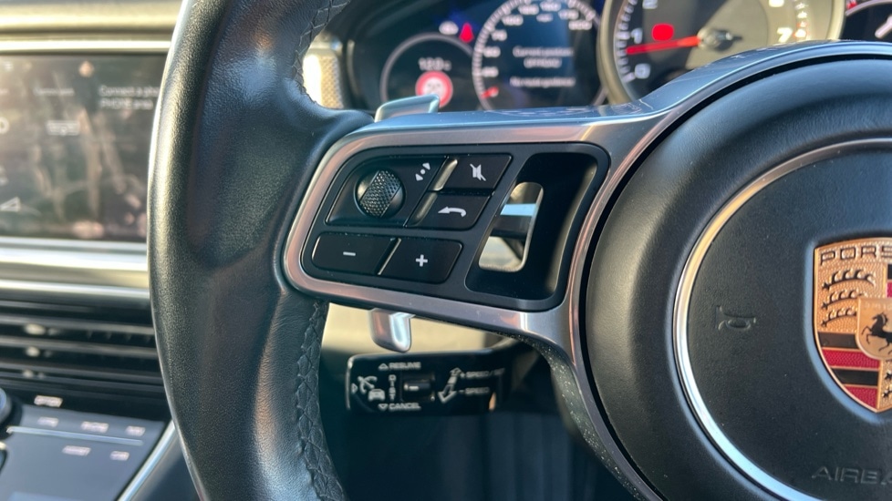 Used Porsche Panamera 2016 for sale - 76901411: Photo 21