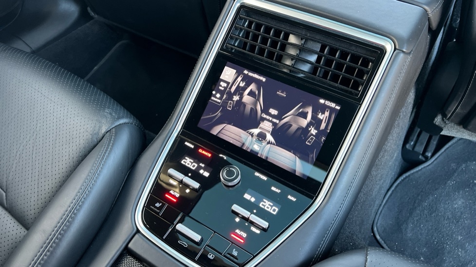 Used Porsche Panamera 2016 for sale - 76901411: Photo 38