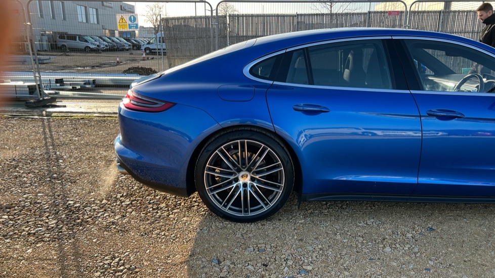 Used Porsche Panamera 2016 for sale - 76901411: Photo 48