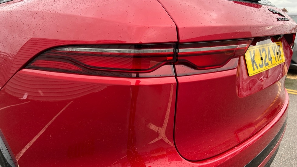 Used Jaguar F-Pace 2024 for sale - 76872625: Photo 19