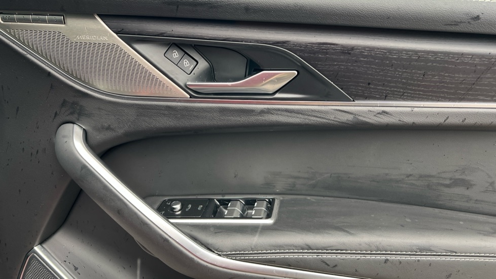 Used Jaguar F-Pace 2024 for sale - 76872625: Photo 25