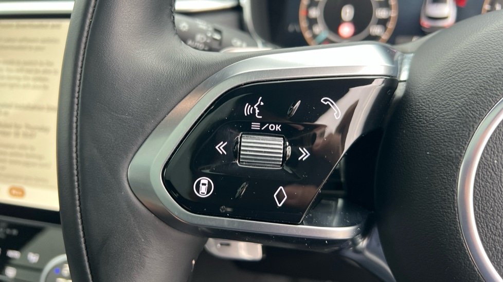 Used Jaguar F-Pace 2024 for sale - 76872625: Photo 49