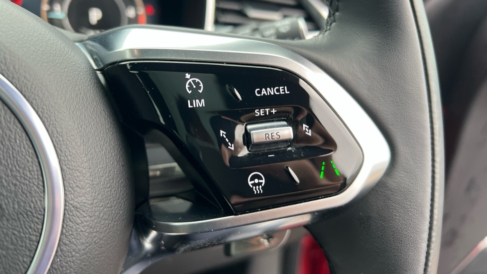 Used Jaguar F-Pace 2024 for sale - 76872625: Photo 50