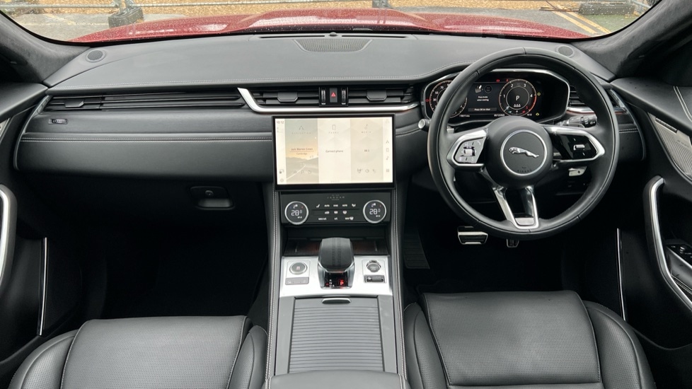 Used Jaguar F-Pace 2024 for sale - 76872625: Photo 9