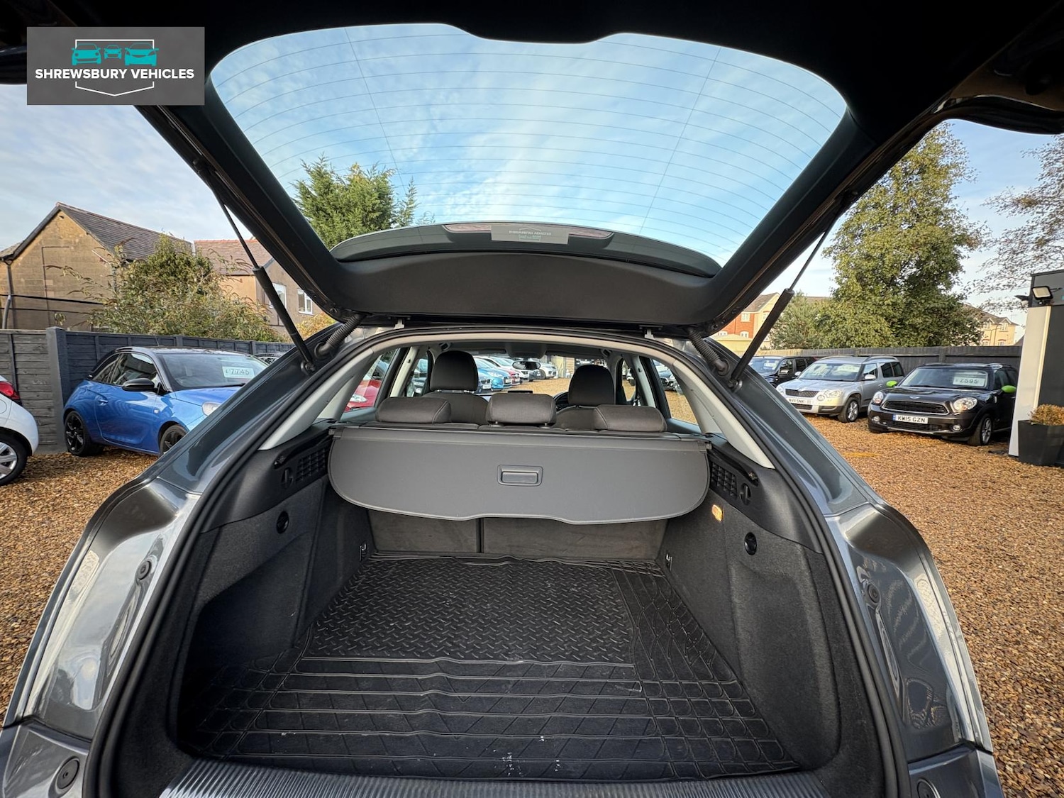 Used Audi Q3 2015 for sale - 76652963: Photo 20