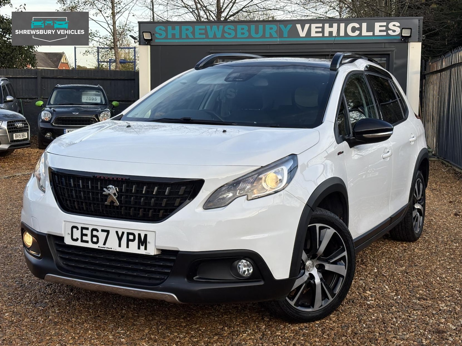 Used Peugeot 2008 2017 for sale - 76652952: Photo 2