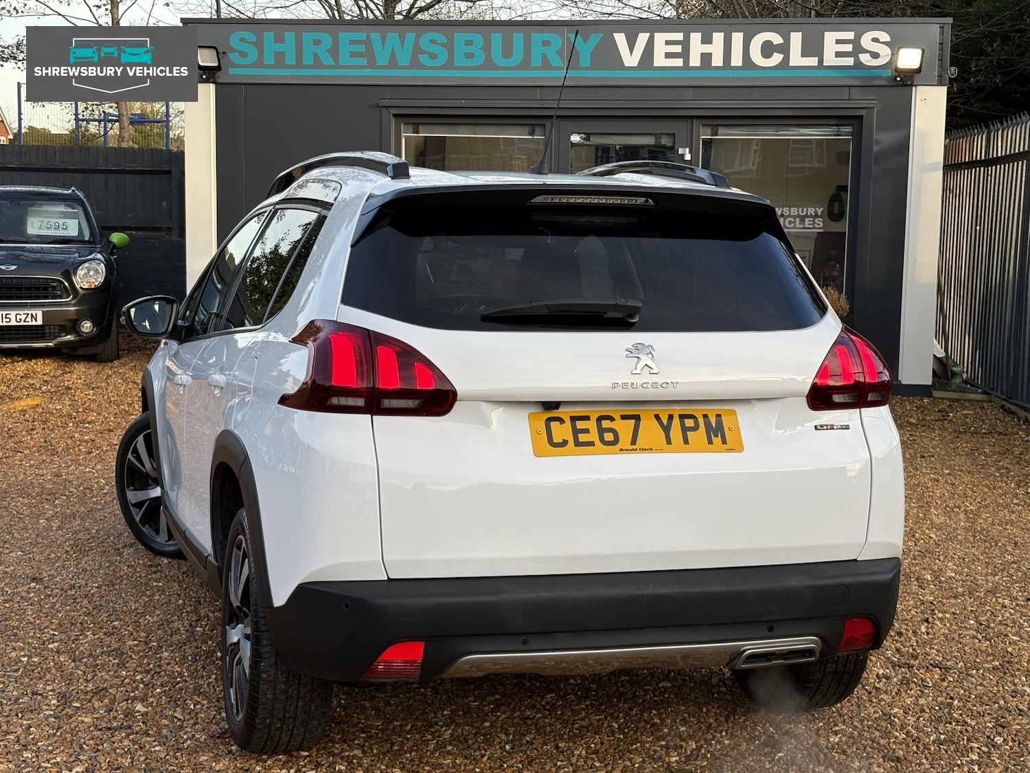 Used Peugeot 2008 2017 for sale - 76652952: Photo 7