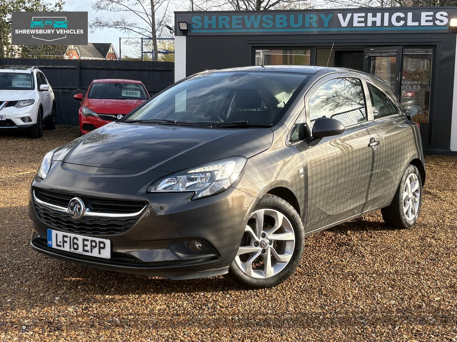 Used Vauxhall Corsa 2016 for sale - 76895168: Photo 2