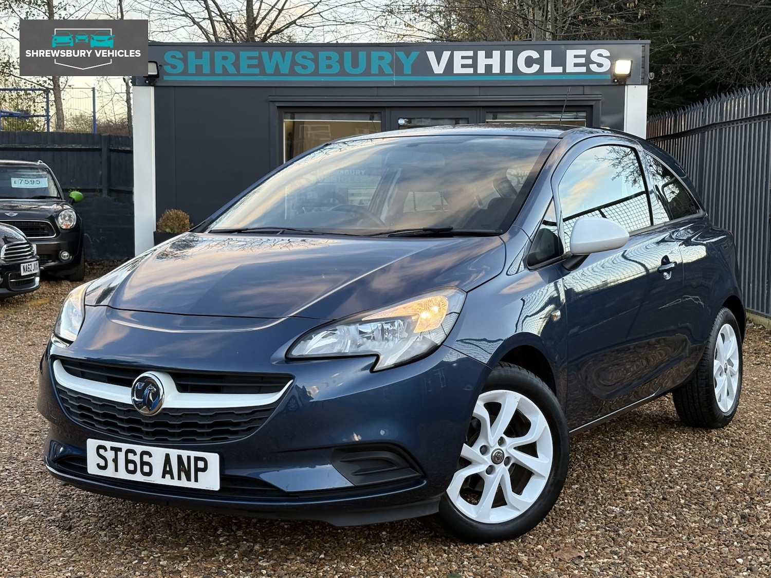 Used Vauxhall Corsa 2016 for sale - 76618969: Photo 1