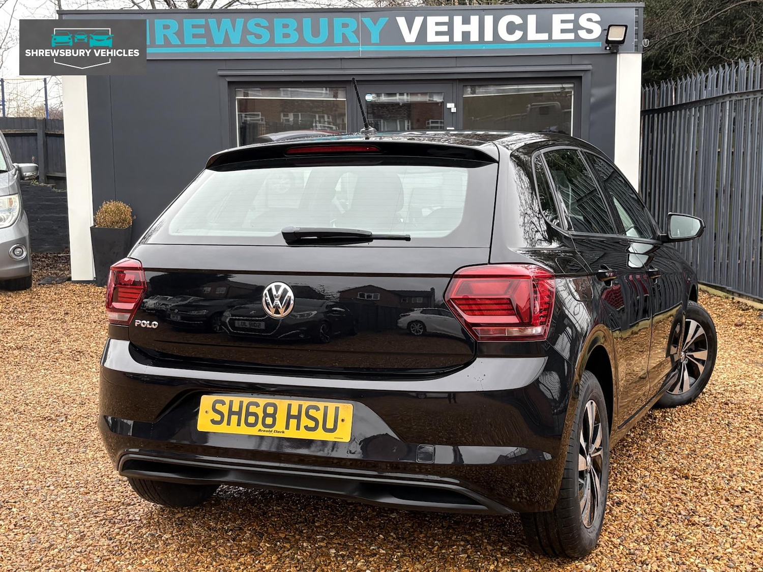 Used Volkswagen Polo 2018 for sale - 77137874: Photo 10