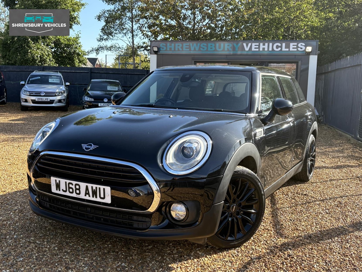 Used MINI Clubman 2018 for sale - 76618971: Photo 1