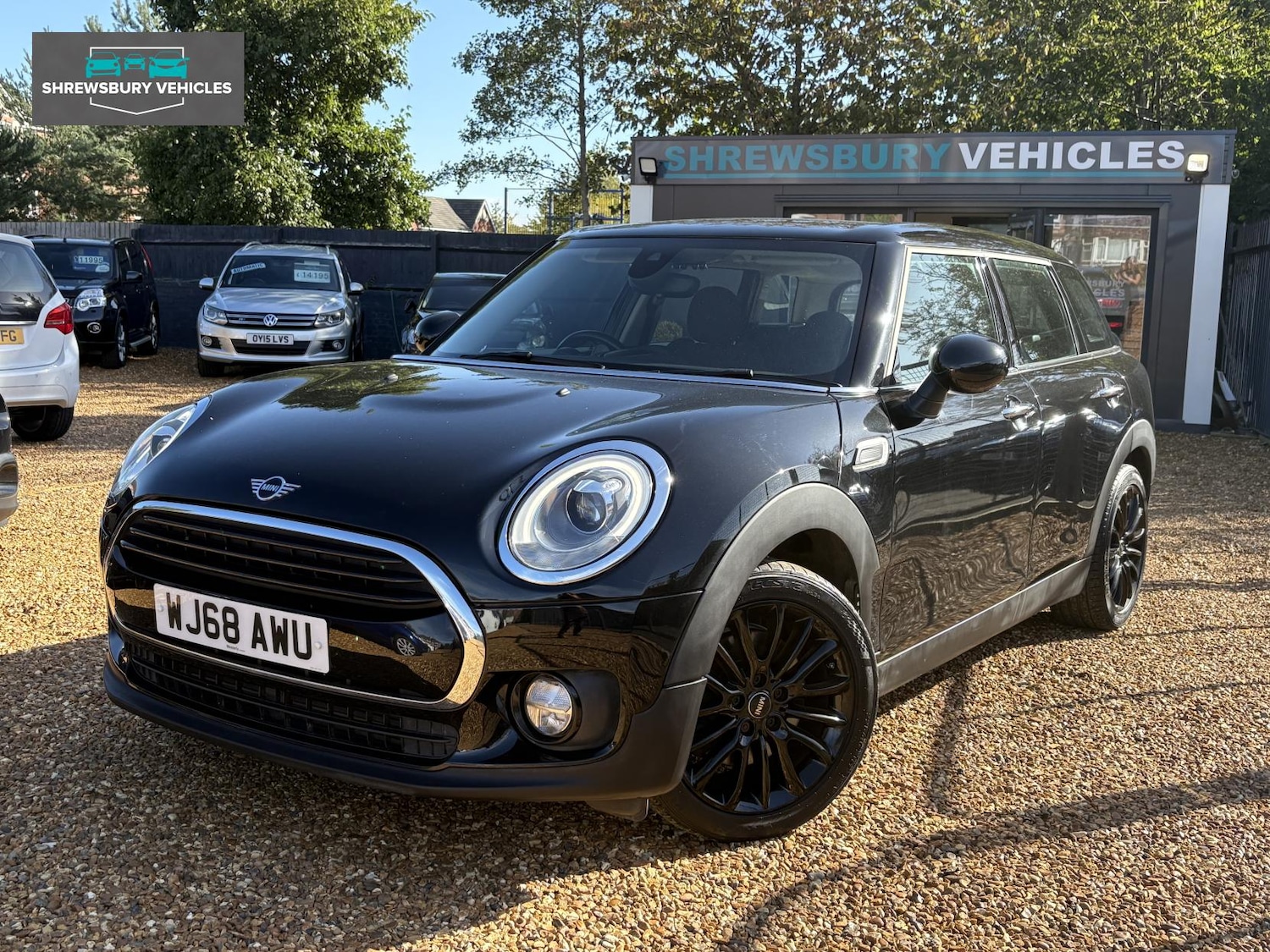 Used MINI Clubman 2018 for sale - 76618971: Photo 2