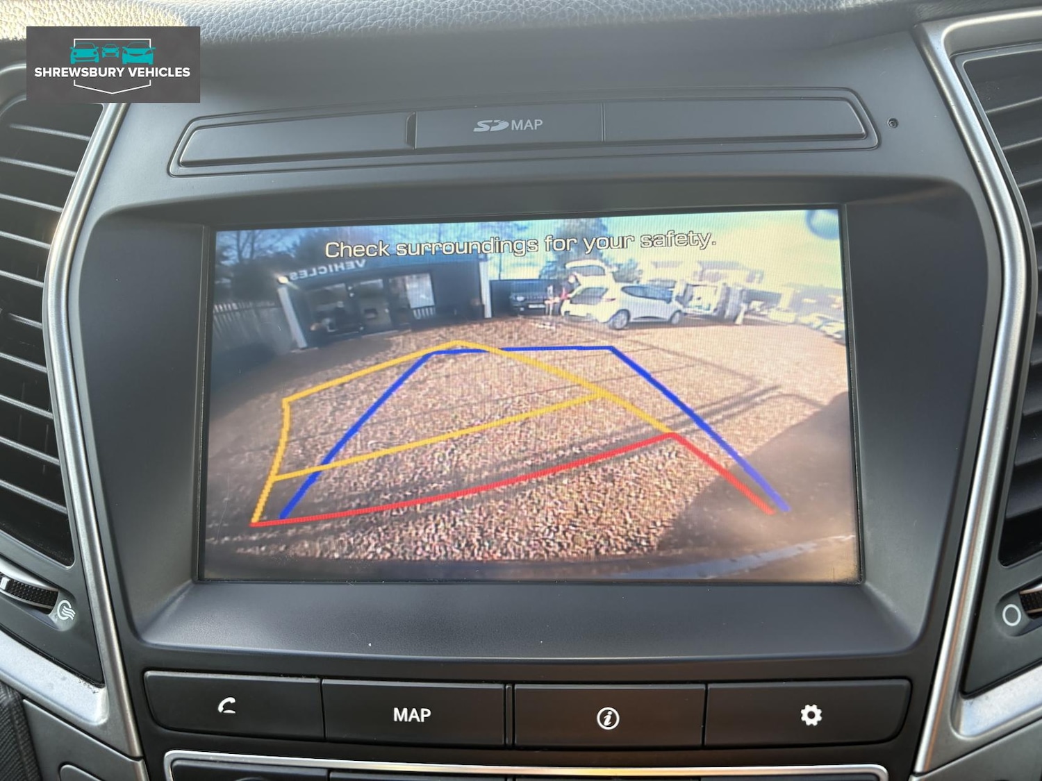 Used Hyundai Santa Fe 2016 for sale - 76782112: Photo 17