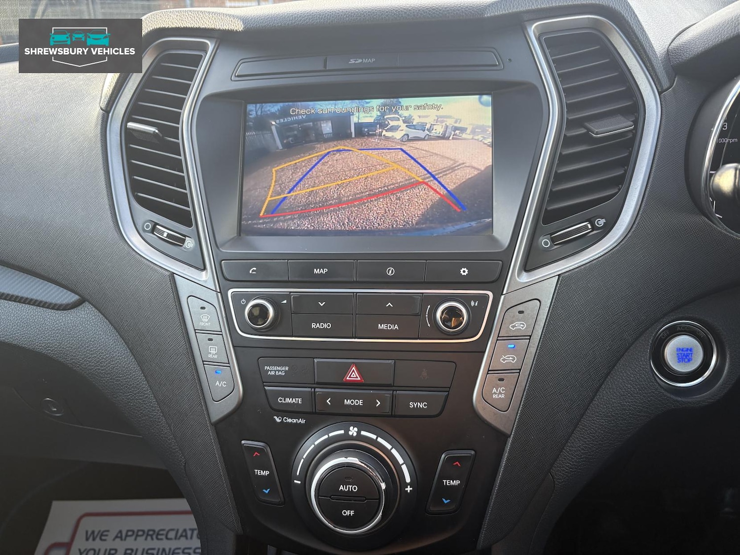 Used Hyundai Santa Fe 2016 for sale - 76782112: Photo 18