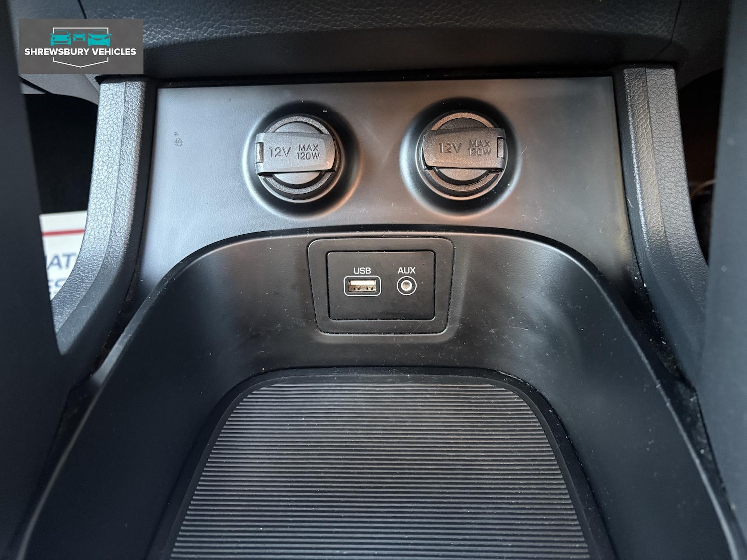 Used Hyundai Santa Fe 2016 for sale - 76782112: Photo 19