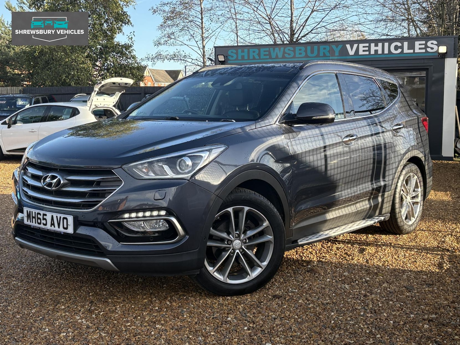 Used Hyundai Santa Fe 2016 for sale - 76782112: Photo 3