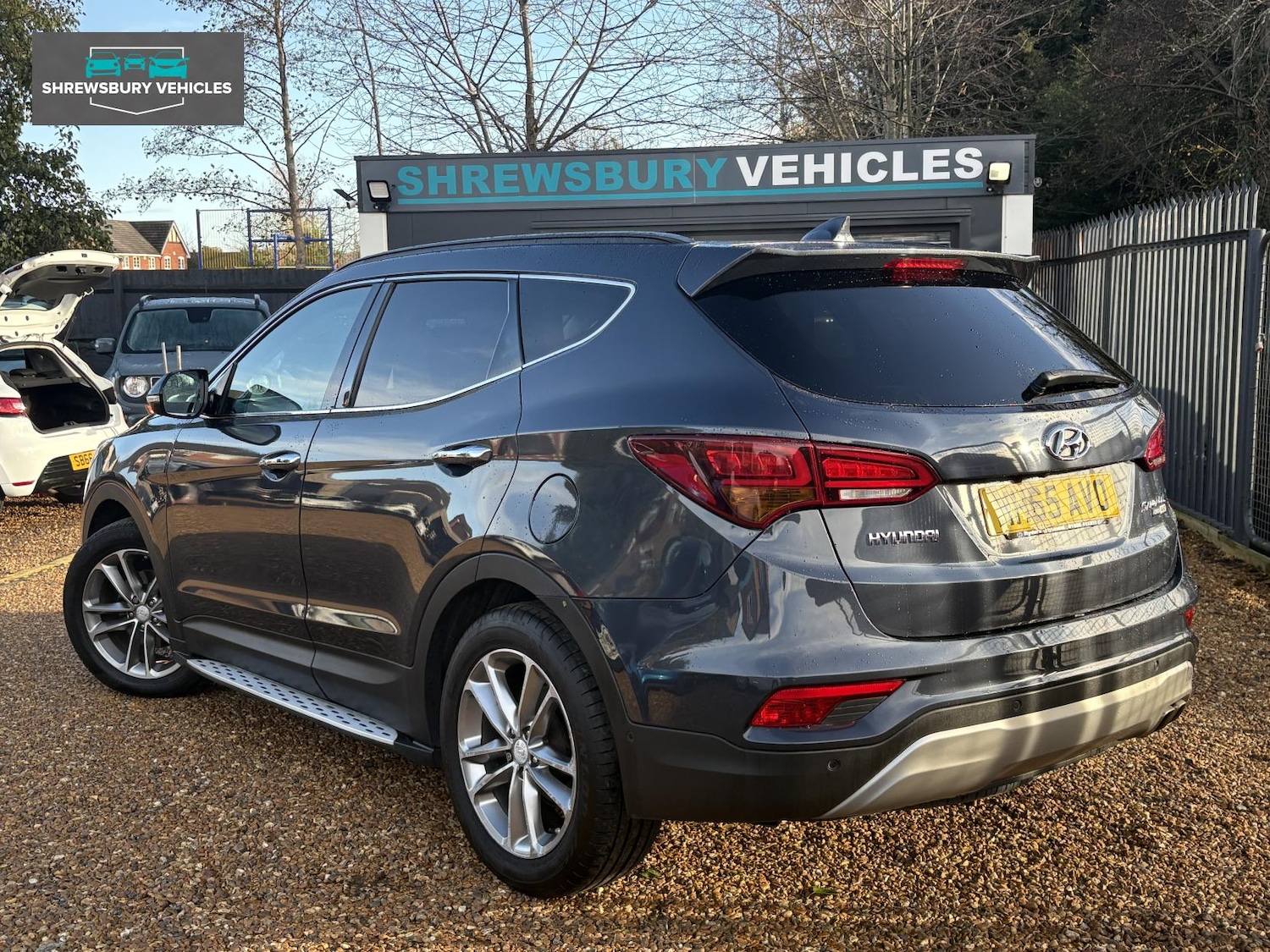 Used Hyundai Santa Fe 2016 for sale - 76782112: Photo 9
