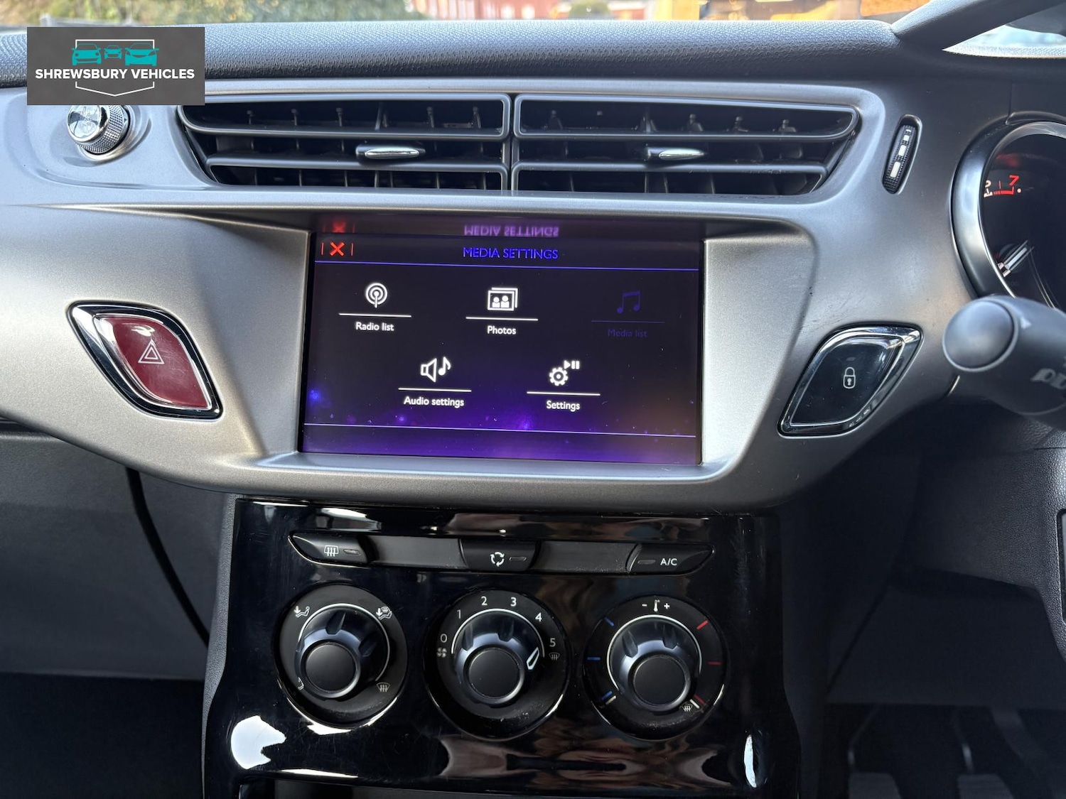 Used DS Automobiles DS 3 2017 for sale - 76627536: Photo 17