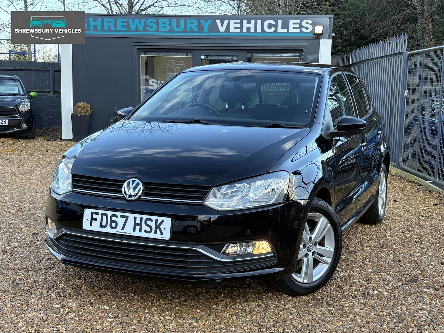 Used Volkswagen Polo 2017 for sale - 76640723: Photo 2