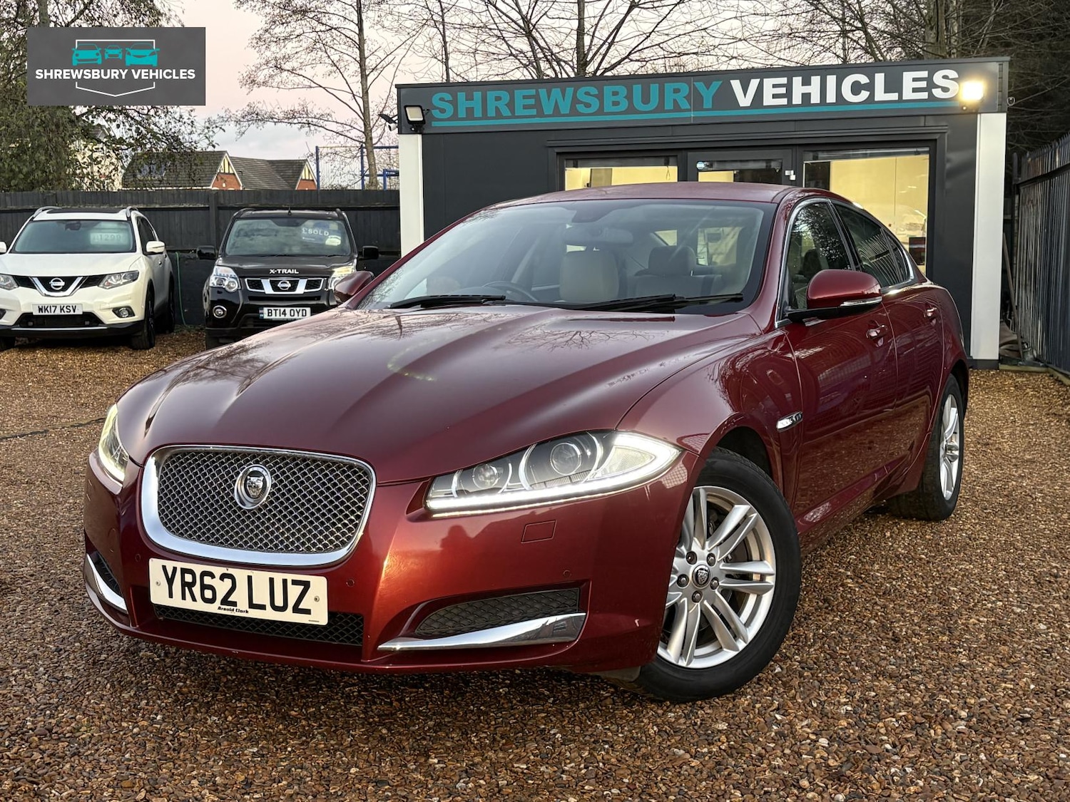 Used Jaguar XF 2012 for sale - 77005950: Photo 2