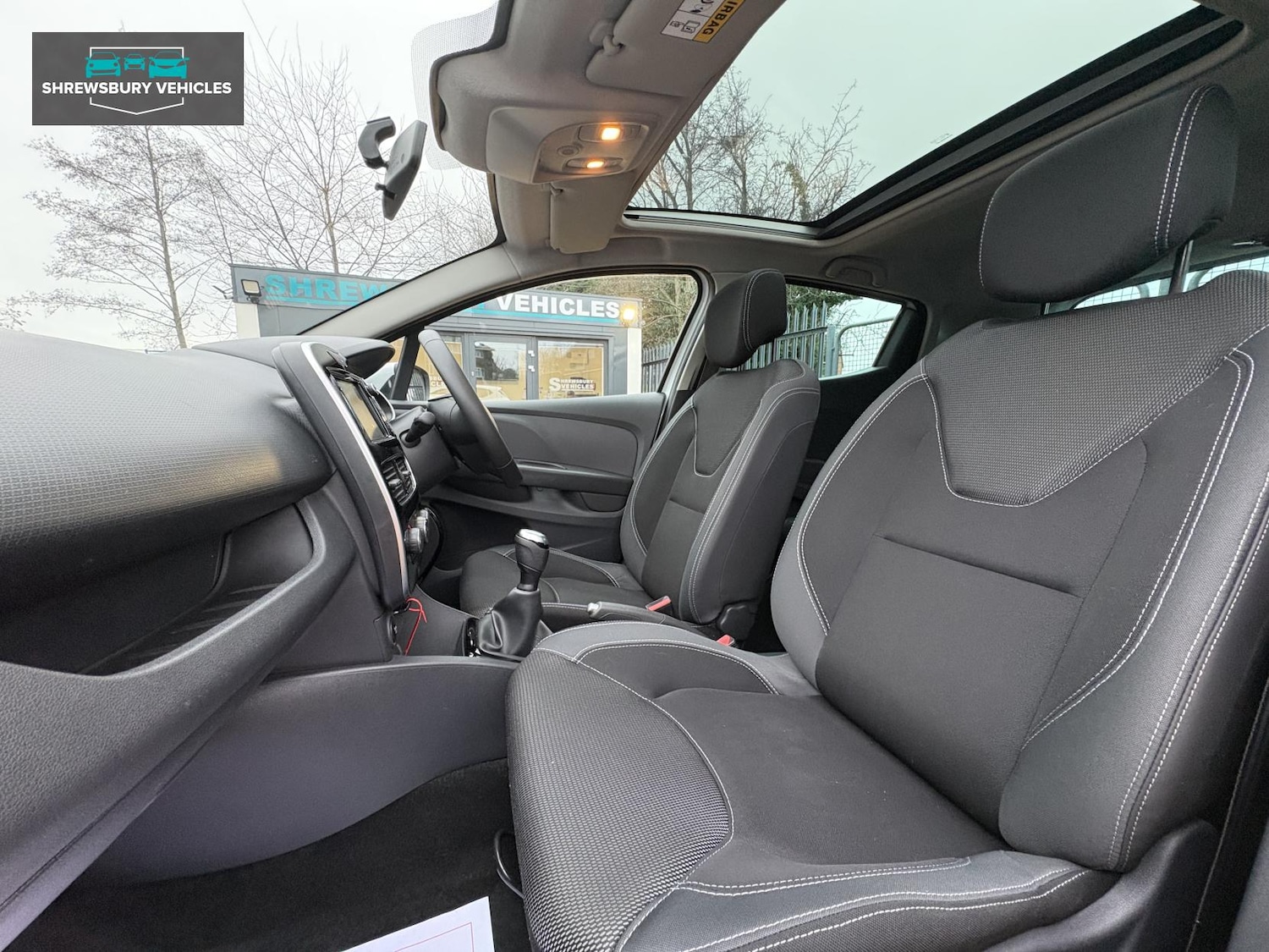 Used Renault Clio 2019 for sale - 77026195: Photo 15