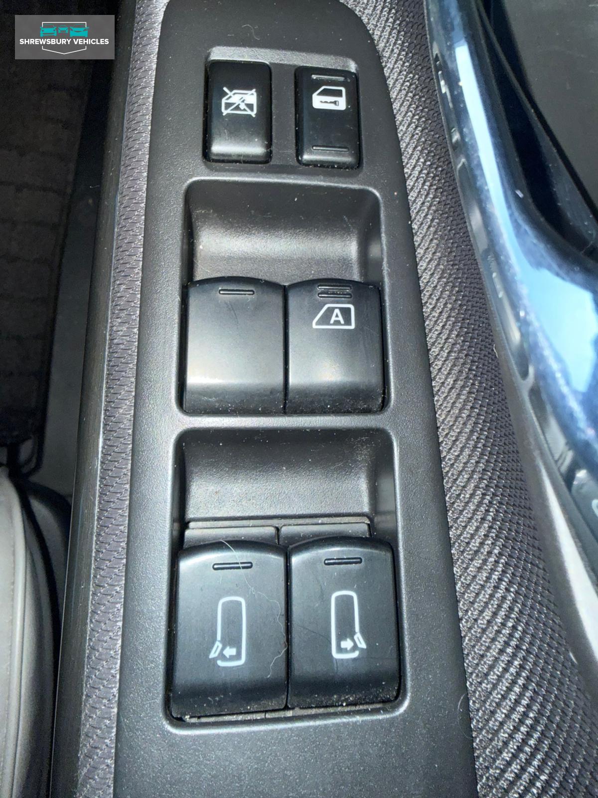 Used Nissan Elgrand 2025 for sale - 77137873: Photo 23