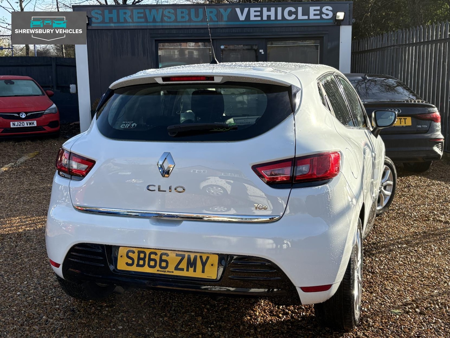 Used Renault Clio 2016 for sale - 76862053: Photo 10