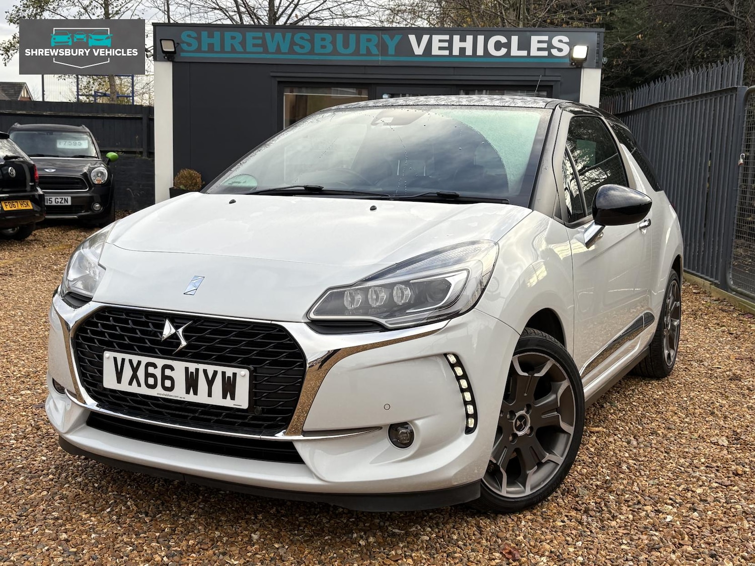 Used DS Automobiles DS 3 2016 for sale - 76627531: Photo 2