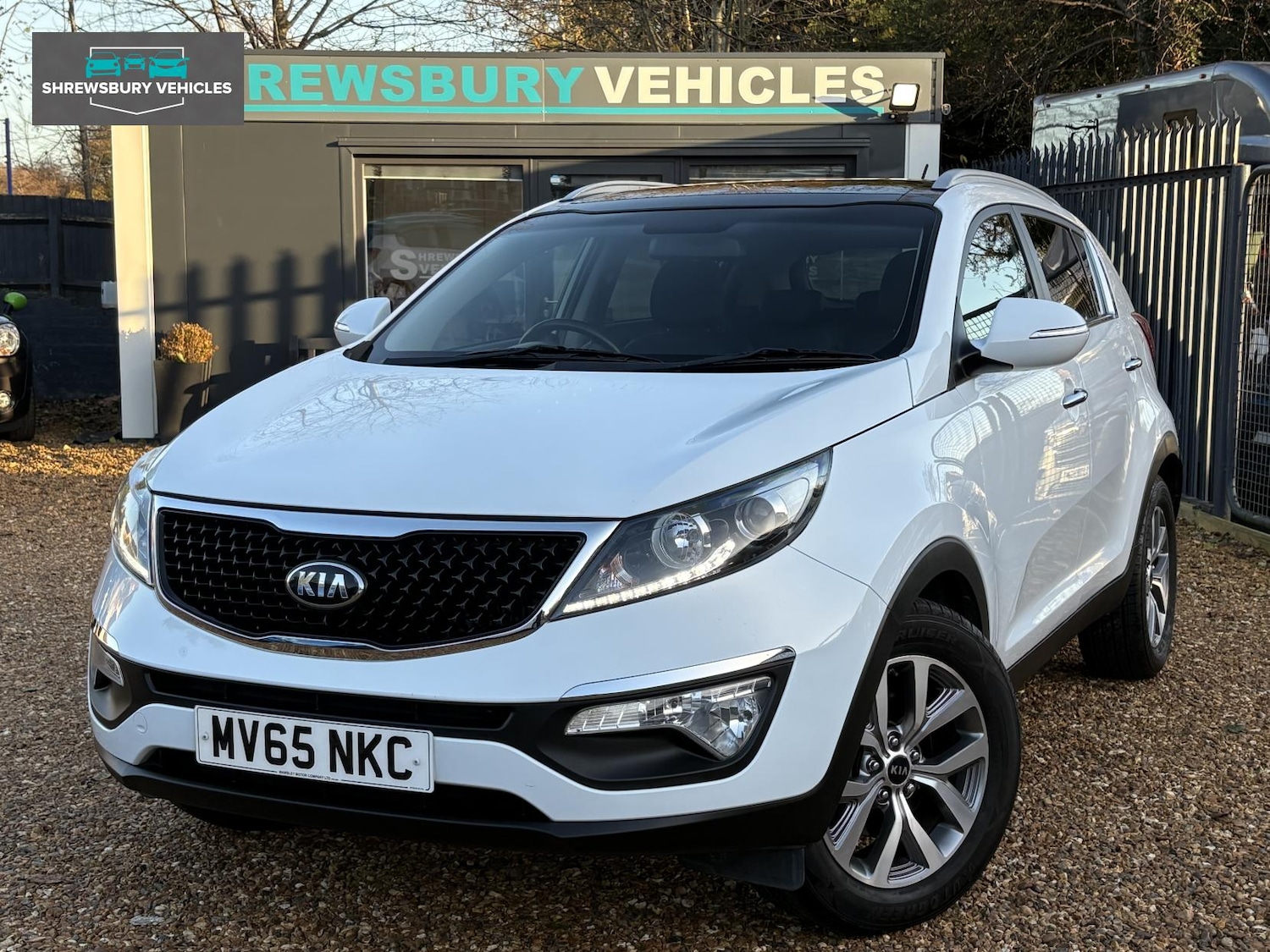 Used Kia Sportage 2015 for sale - 76618978: Photo 2