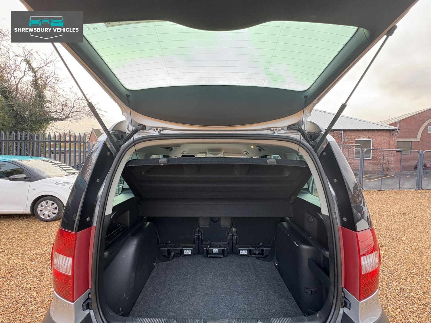 Used Skoda Yeti 2011 for sale - 76618973: Photo 17