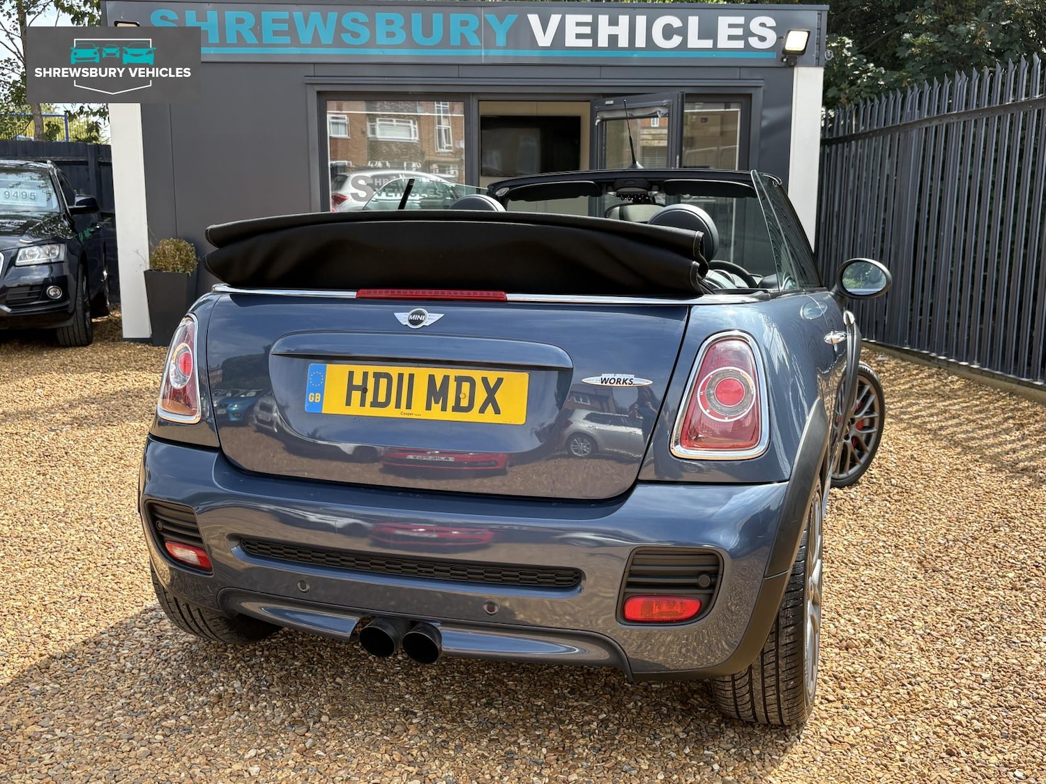 Used MINI Convertible 2011 for sale - 76618967: Photo 10