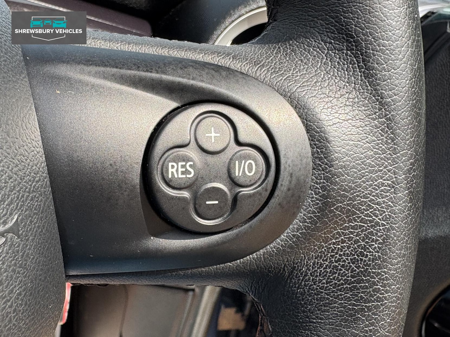 Used MINI Convertible 2011 for sale - 76618967: Photo 17