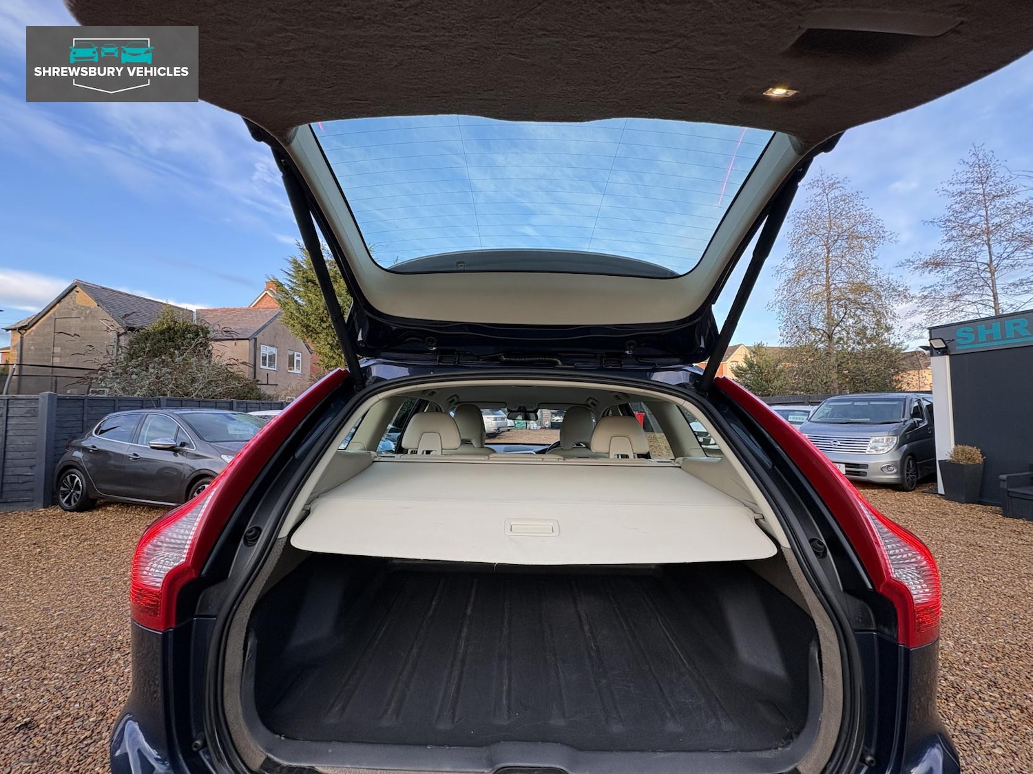 Used Volvo XC60 2014 for sale - 77186494: Photo 21