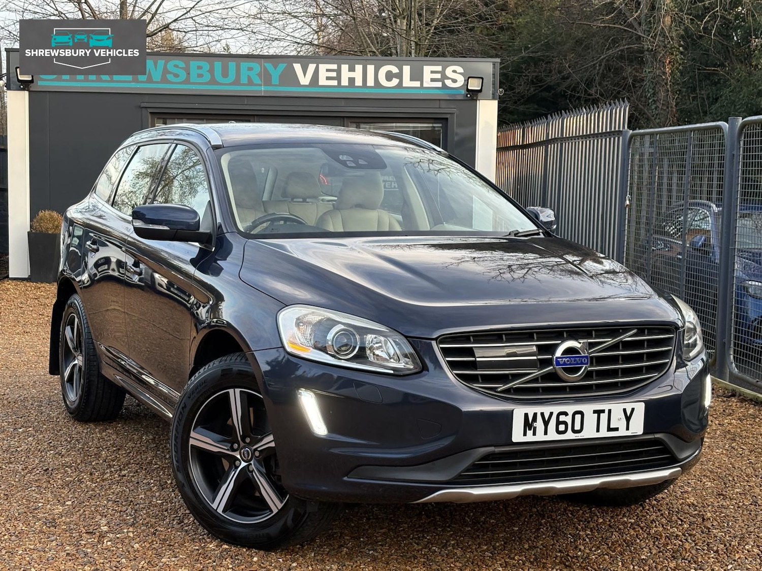 Used Volvo XC60 2014 for sale - 77186494: Photo 5